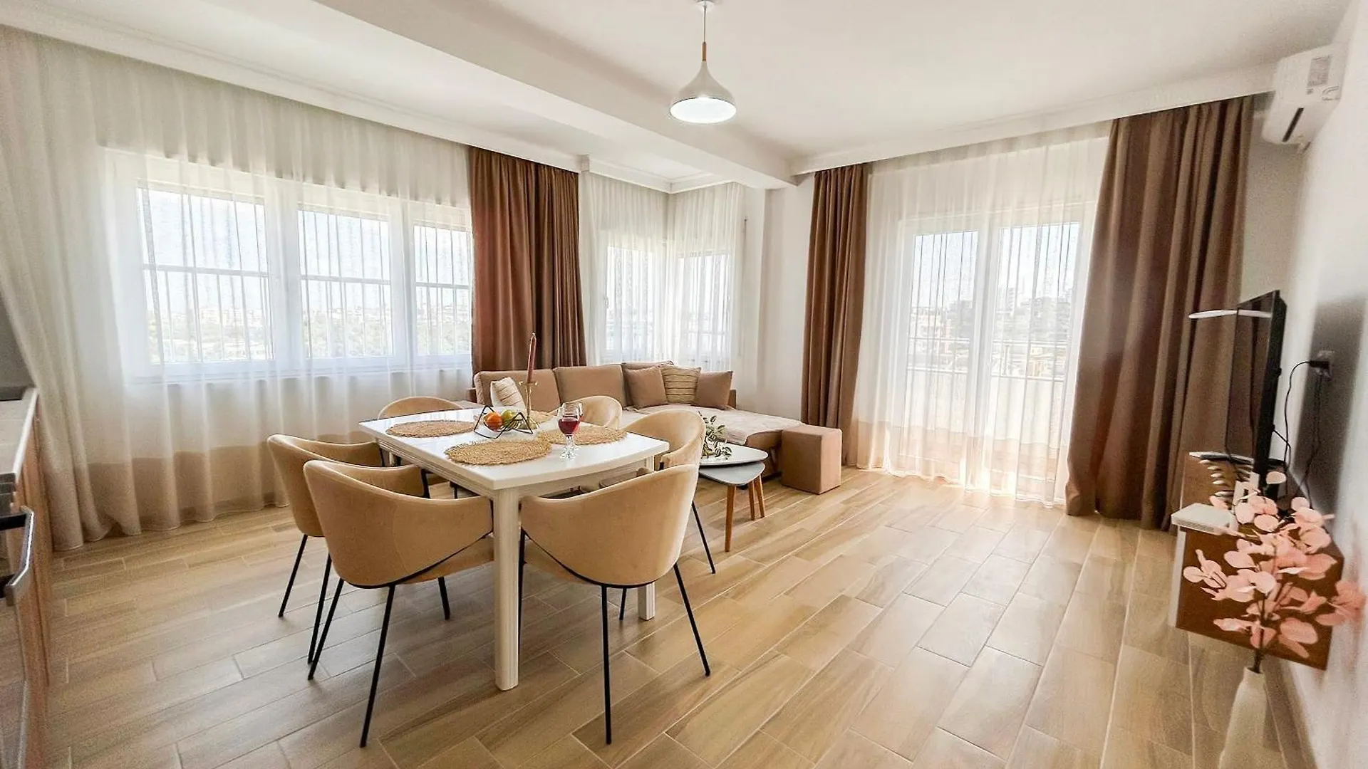 2 Bedroom 896 Durres