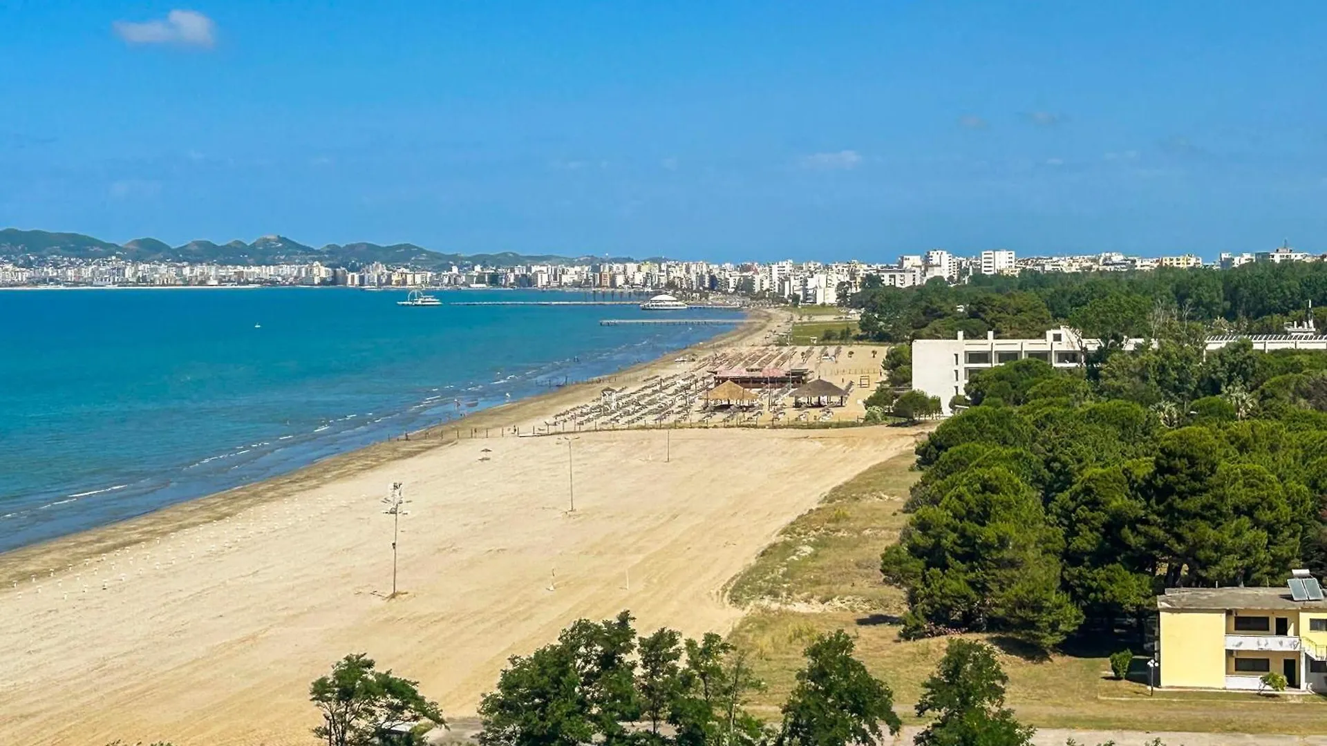2 Bedroom 896 Durres Apartment